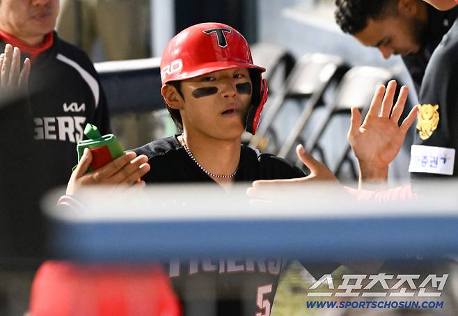 '김도영 진짜 무섭네' 할 말 잃은 박찬호, 같이 뛸 땐 몰랐다...이렇게 무서운 타자였나 [잠실 현장]