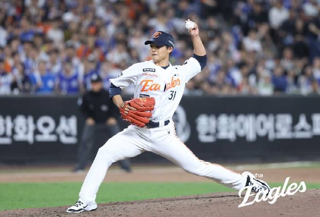 트레이드 영입 1경기 만에 1군 말소라니 → 26세 군필 좌완의 미래? Moon의 속내 [SC포커스]