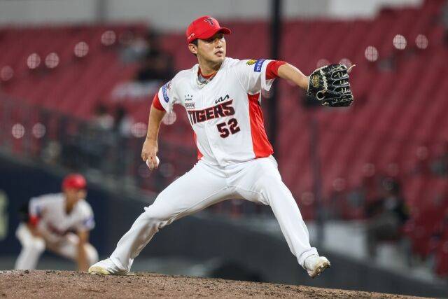 “(KIA)돌아와서 잘 던져보려고 하다가…” 홍건희 3G ERA 제로였는데 어깨 아프다, 비FA 다년계약 꿈꿨는데 ‘꽃범호 안타까움’[MD잠실]