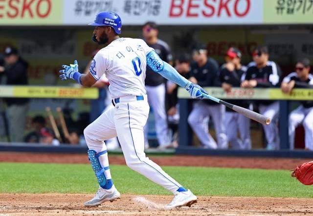 웬만해선 사자군단을 막을 수 없다!…‘전병우 스리런+불펜진 릴레이 호투’ 삼성, 미리보는 KS서 LG 완파→파죽의 7연승＆단독 선두 수성