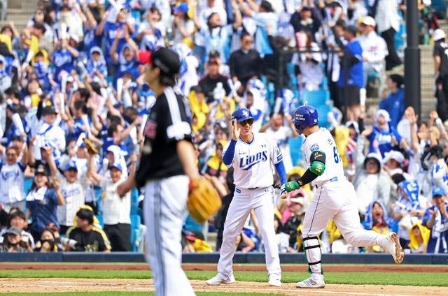 웬만해선 사자군단을 막을 수 없다!…‘전병우 스리런+불펜진 릴레이 호투’ 삼성, 미리보는 KS서 LG 완파→파죽의 7연승＆단독 선두 수성