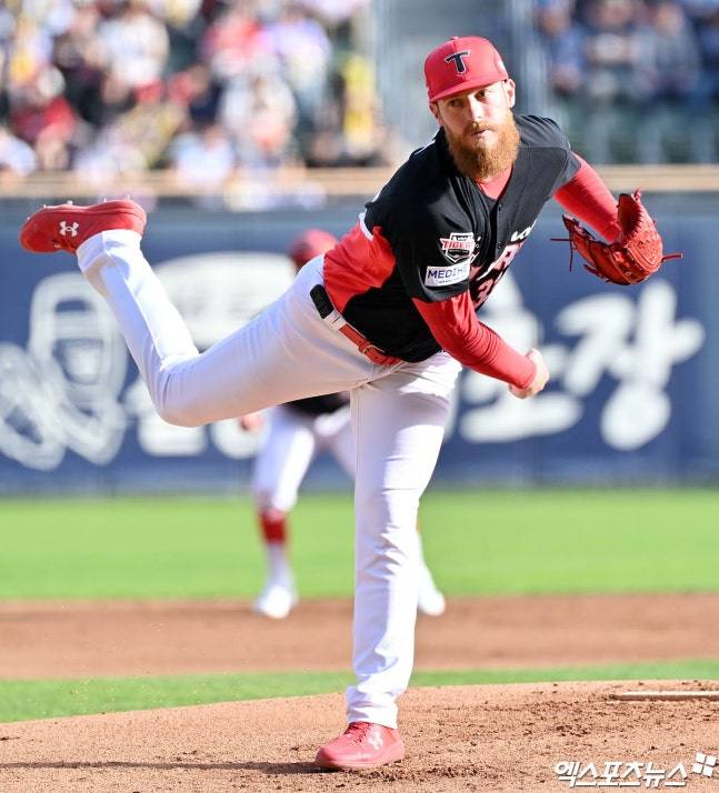 KIA 9연승 희망 살렸다! '데일 실책만 아니었어도…' 올러, 6⅓이닝 5K 2실점 1자책→노 디시전 [잠실 라이브]