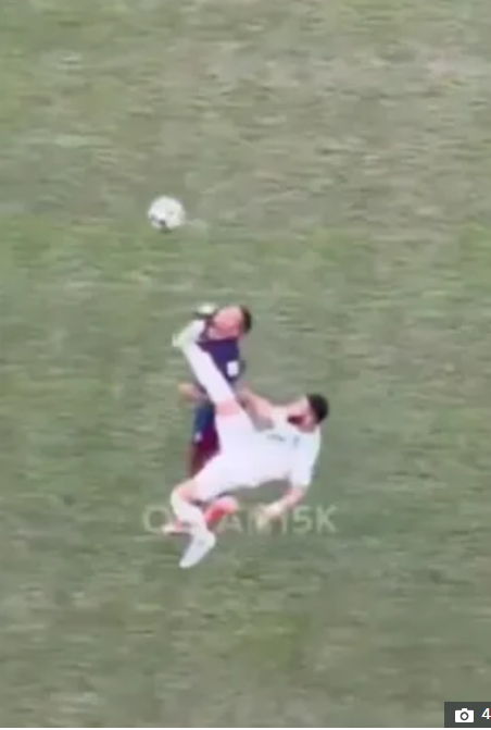 오버헤드킥에 선수 KO→주심 대응 논란 폭발...그라운드 난투극으로 번진 참사