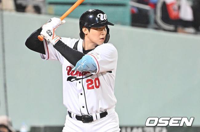 ‘307억’ 노시환, 볼넷-안타-볼넷-볼넷→한 이닝 11득점 대폭발, 한화 퓨처스 3연패 탈출하다