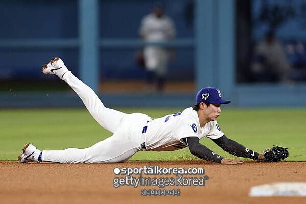'얼마나 증명해야 해?' 김혜성, '2출루+2도루' 맹활약에도 우완 상대 벤치행…'파헤스 3번' 전진 배치
