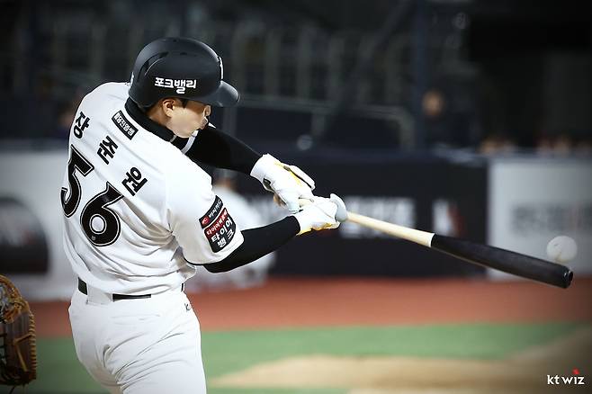 콜업 3일 만에 벌써 '결승타 2번'이라니! 안우진 156km 강속구 강타→4연승 이끈 2루타…