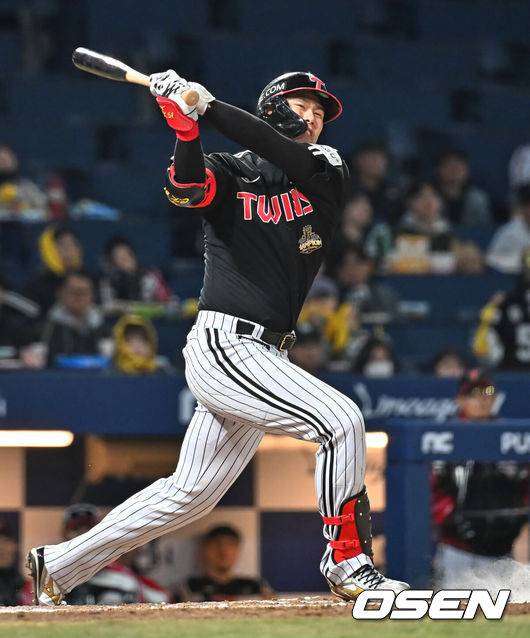 “대타도 안 써” 27타수 2안타 홍창기 빠지니 혈 뚫렸네! LG, 얼마만의 빅이닝인가 [오!쎈 대구]