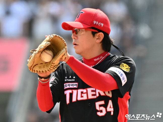 '135km 구속 뚝' KIA 8연승 후유증 오나? 대투수, 4⅔이닝 8피안타 4실점 부진→시즌 2패 위기 [잠실 라이브]