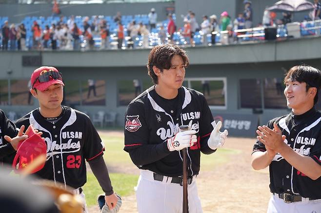 KBO 92홈런→방출→방출→울산 웨일즈 입단…드디어 홈런 대폭발, 진짜 드라마는 이제부터 시작이다