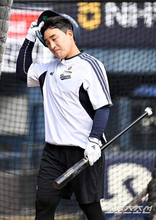 굴욕의 FA 1억 계약도, 그를 꺾지 못했다