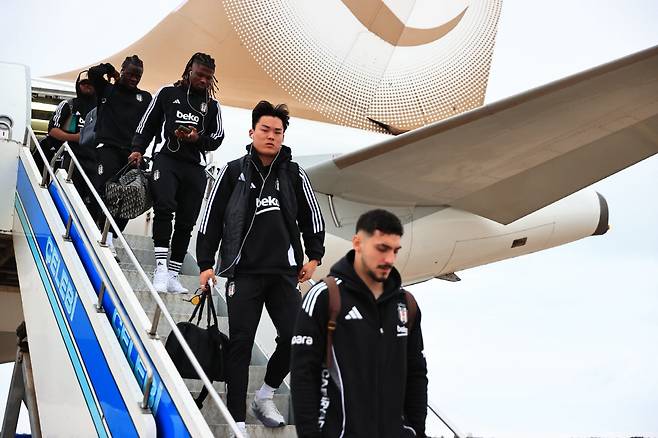 '멀티골 오현규' 베식타시 극악 부진 속 좋은 흐름 끊겼다→선발 출장 무득점…'중거리포 2연타' 삼순스포르에 1-2 패