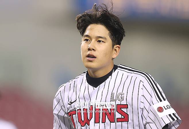 꽁꽁 아껴놨던 LG행 장현식의 유산… KIA 드디어 현금화하나, 차세대 선발 후보 또 뜬다