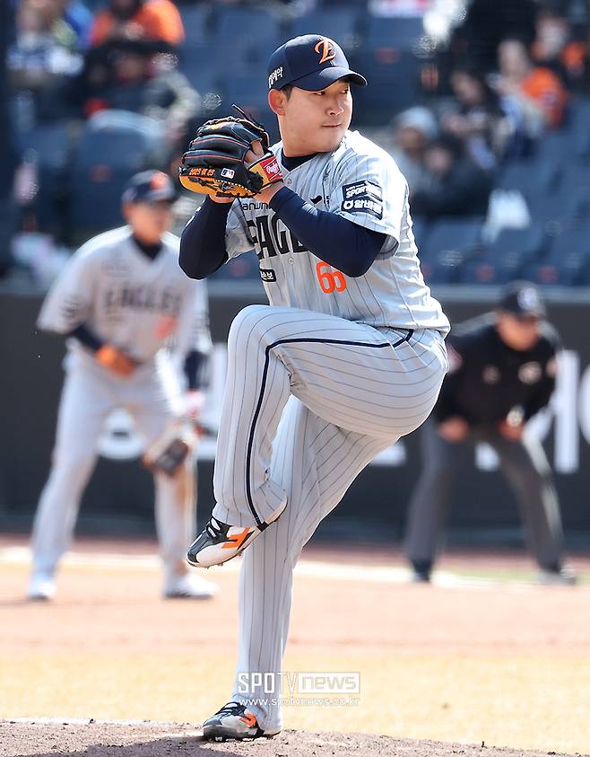 한화 인간승리 마무리 왜 2군에 있나 했더니…ERA 10.00 망연자실, 리그 꼴찌 불펜 히든카드는 어디에