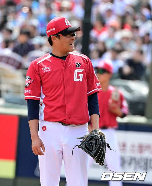 패패패패패패패패패패패패…'21억' 3선발은 어쩌다 '필패의 아이콘'이 됐을까, '선발 등판→팀 12연패'