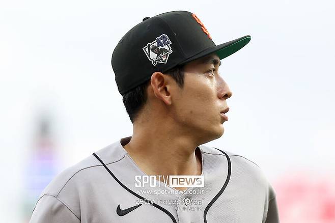 '타율 0.429' 이정후 타격감 너무 좋았는데…3타수 무안타→승부처 오른손 대타 교체→팀 0-3 완패