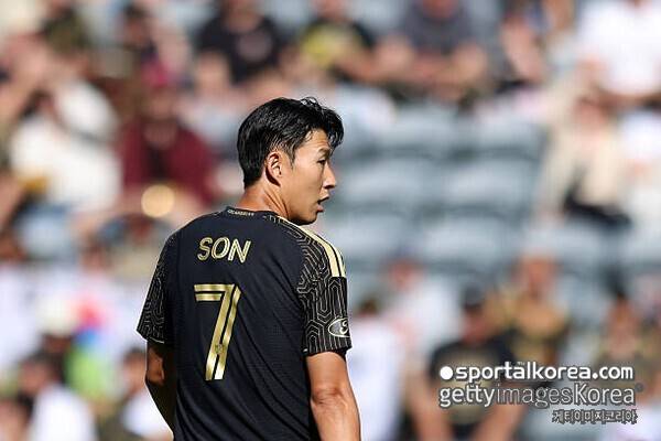 [MLS 리뷰] '손흥민 무득점' LAFC, 우승 도전 먹구름…5분 만에 3실점 붕괴→SON '前 동료' 베르너에 당했다, 산호세에 1-4 대패+선두와 5점차