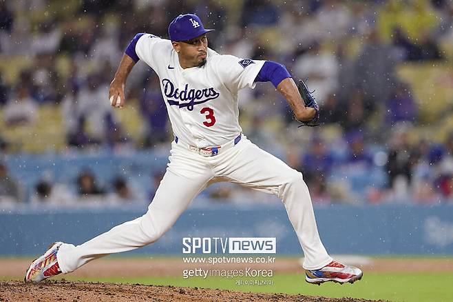 다저스 투자 또 ‘폭망’하나… 최강이래서 데려왔더니 ERA 10.50, 로버츠도 “걱정된다” 사색