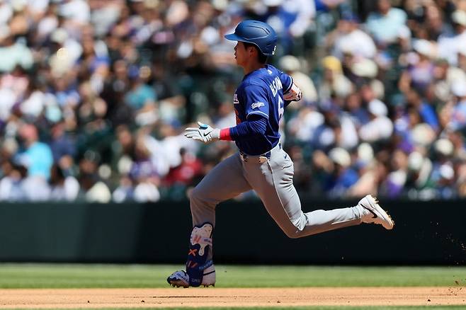 김혜성 잡아보려 2구 연속 ABS 챌린지→다음 공에 바로 2루타…견제 뚫고 멀티히트 맹타, 이대로면 ML 남을 수밖에