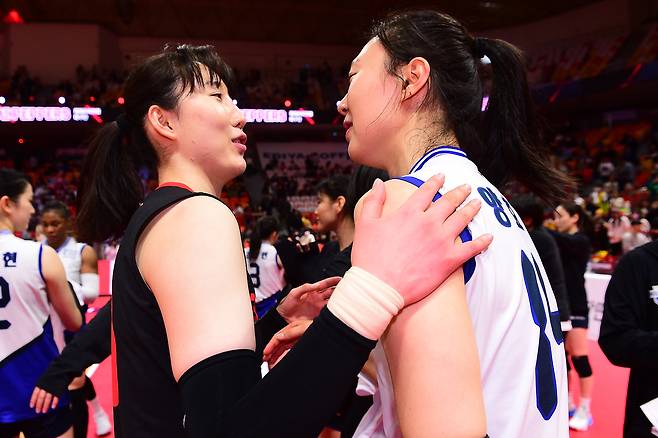 [단독] ‘클러치 박’의 ‘도로공사 리턴’ 초읽기…박정아, 페퍼저축은행과 계약서 사인하며 ‘사인 앤드 트레이드’ 첫 발걸음 내디뎠다 [남정훈의 오버 더 네트]