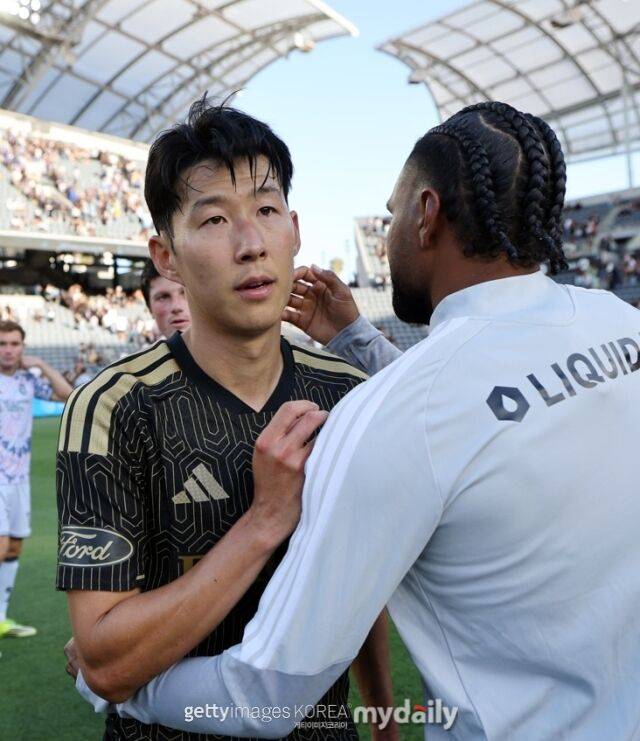 풀타임 손흥민, MLS에서 첫 4실점 대패…GK 요리스는 무실점 마감, LAFC 수비진 멘붕