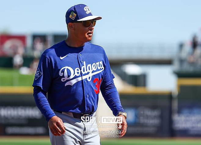 로버츠 김혜성 공개 저격하더니, 결국 다저스 역효과 폭풍? 감독 눈치 보다 경기 망했나