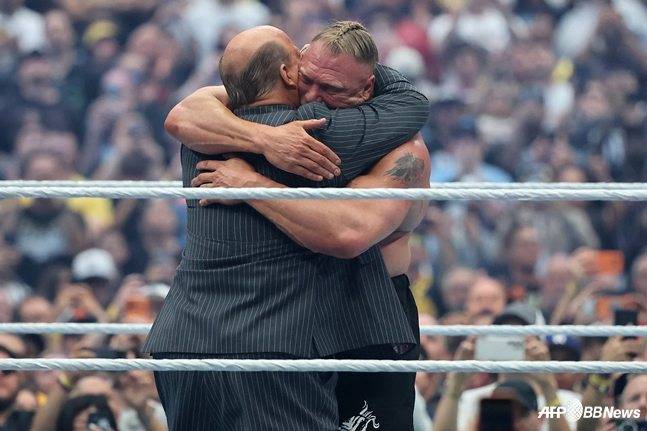 '굿바이' 역대급 전설 브록 레스너, 어느새 49세→결국 뜨거운 눈물... 아름다운 은퇴