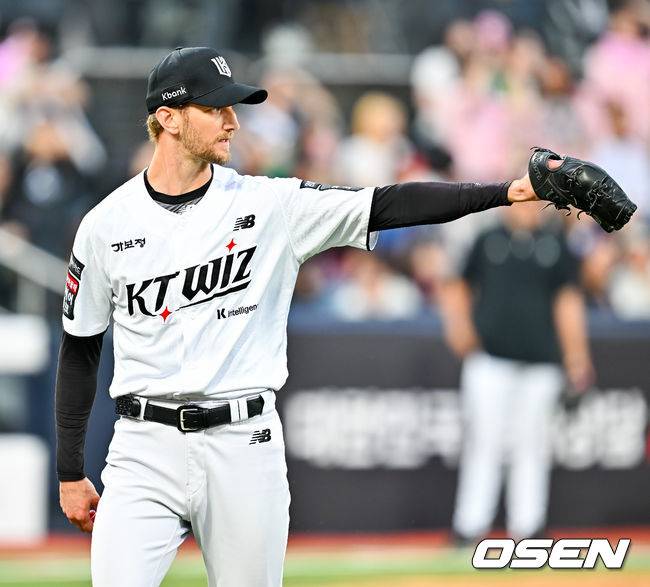 폰세급 맞네! '체인지업과 스위퍼' 韓 45년 최초 20이닝 무실점 대기록 비결…오타니부터 시작됐다