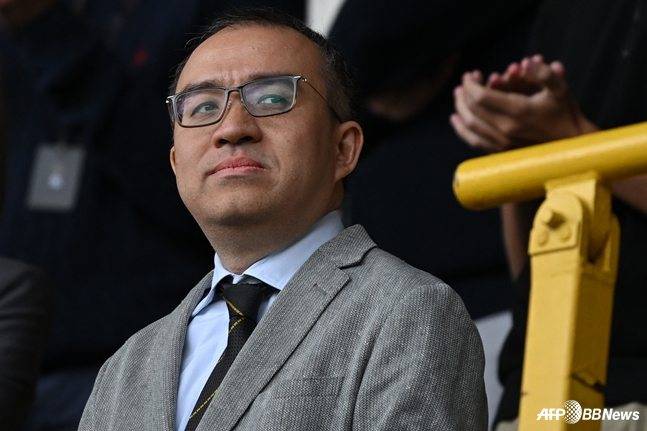 '중국인이 망쳤다' 황희찬의 울버햄프턴 강등