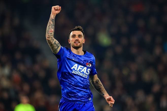 손흥민에 밀려 토트넘서 버렸는데→'인생 대역전' 유럽 최고 스트라이커 역대급 충성심, '2부' 토트넘도 괜찮다