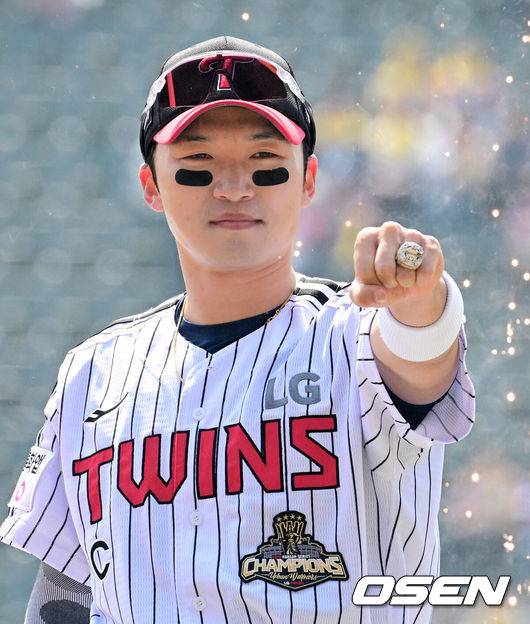 “평범하면 끝이다” 염경엽 일침…'125억 FA' 박해민이 증명한 ‘살아남는 법’