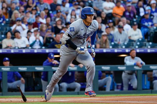 오타니, 추신수의 '52G 연속출루' 亞 신기록과 동률… 다저스 12-3 대승