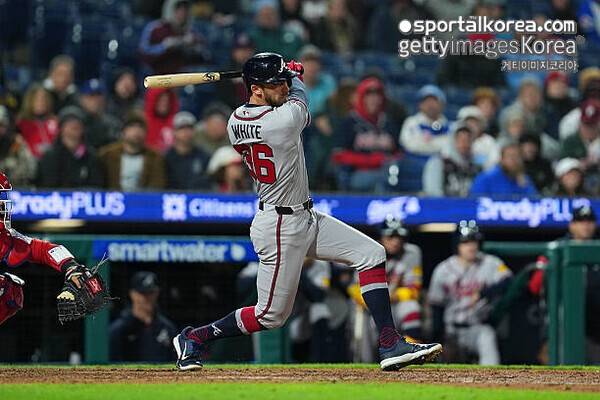 '5월 복귀 예정' 김하성, 그런데 구단은 로스터 제외 고민...'최소 2명 OUT' ATL, 로스터 대격변 예고