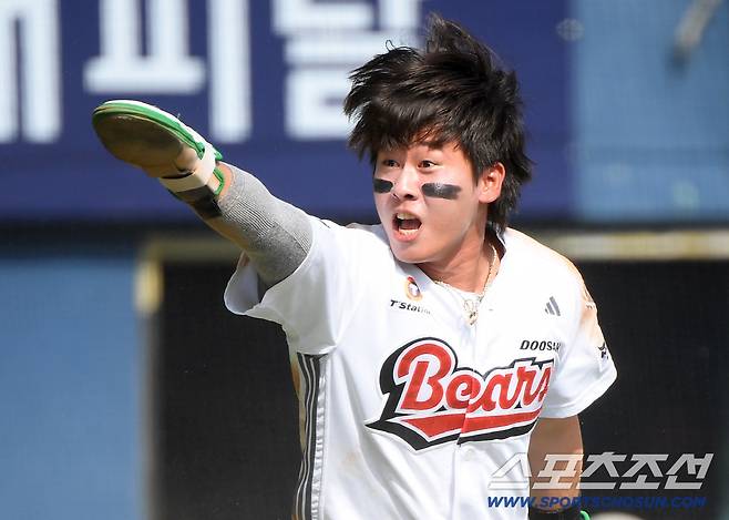 무리수인줄 알았더니 신의 한 수...박찬호 비디오판독 신청, 경기 흐름 바꿨다 [부산 현장]