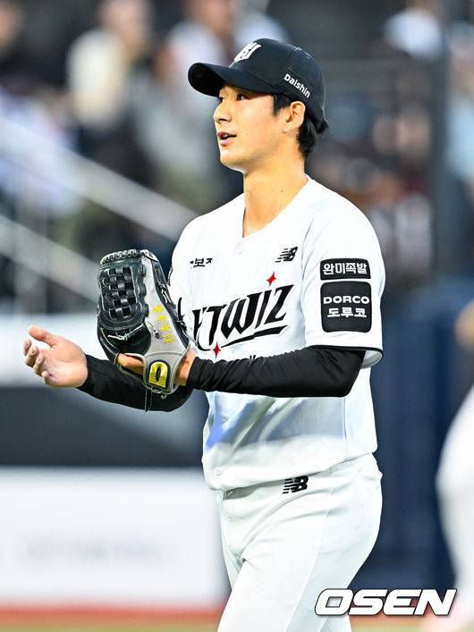 ‘3억 한계인가’ 벌써 교체설 도는 위기의 아시아쿼터, 韓 명장 냉정 진단 “한국 선수와 별반 다를 게 없다” [오!쎈 수원]