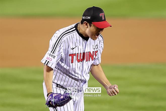 5-0→5-1→5-5 피말리는 접전, 결국 디펜딩챔피언이 웃었다…오스틴 결승타+유영찬 10SV