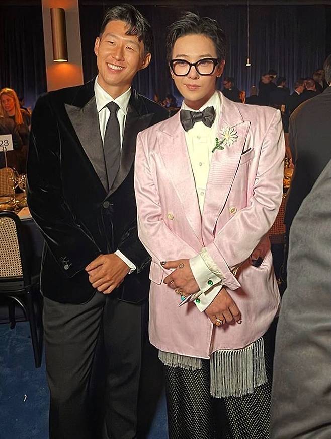 손흥민 착 달라붙어 '투샷', 이 여성 누구? LA 뒤집은 인물의 정체, 알고 보니 '문화 여왕'이라고→ LA서 '초특급 인맥' 인증