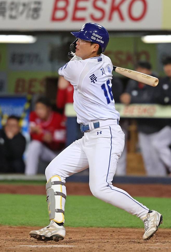 누가 26억 오버페이라고 했나…트레이드→트레이드 삼성의 보물이 된 남자, 이제 류지혁 없는 라인업 상상 못한다