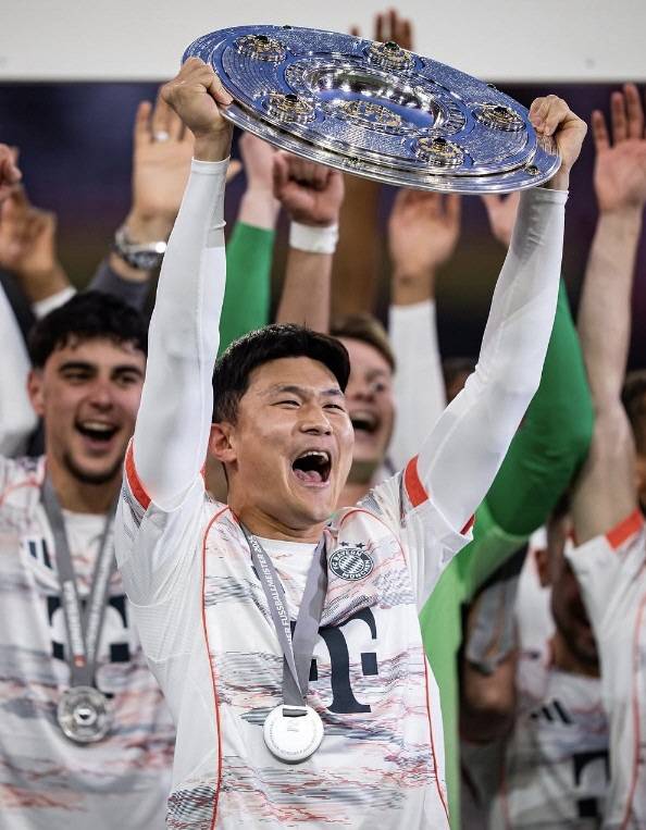 '김민재를 염두에 둔 발언인가' UCL 우승 레전드 감독의 조언