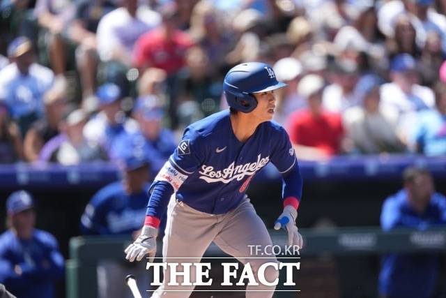 이정후 ‘뿔났다’, 3루 코치 무리한 지시에 짜증 폭발…김혜성은 1안타, 실책