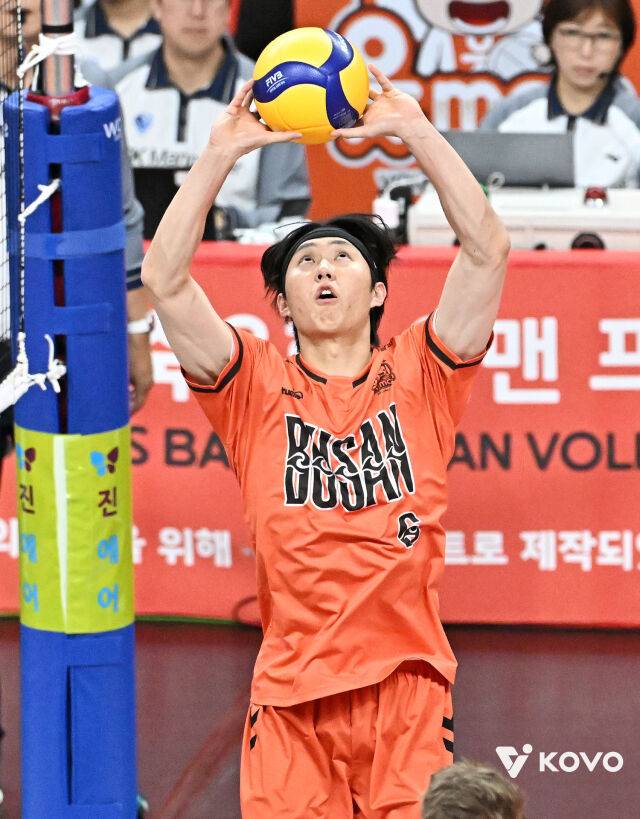 '한국전력 신임 감독' 배구도사 취임 선물 받았다, 어떻게 13년 OK맨과 재회 가능했나