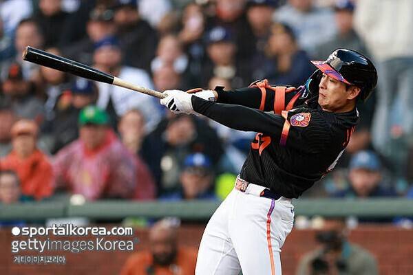 한국 야구 1029일 만의 쾌거! '2안타 1타점' 이정후·'2출루 1타점' 김혜성, 나란히 불방망이…주루사랑 송구 실책은 '옥에 티'