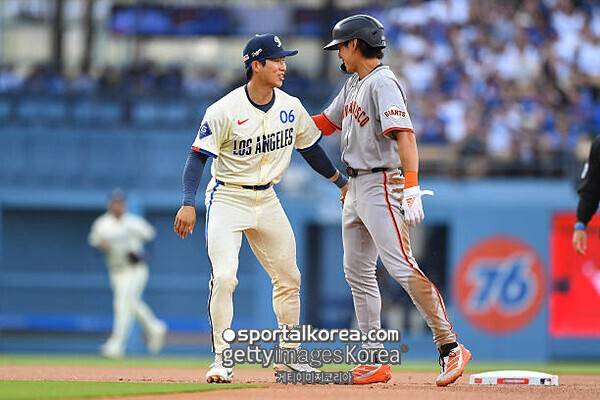한국 야구 1029일 만의 쾌거! '2안타 1타점' 이정후·'2출루 1타점' 김혜성, 나란히 불방망이…주루사랑 송구 실책은 '옥에 티'