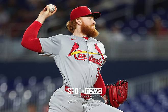 다저스 트레이드 후회막심한다…159km 승승장구, 샐러드 때문에 수술 받았던 그 선수 맞나