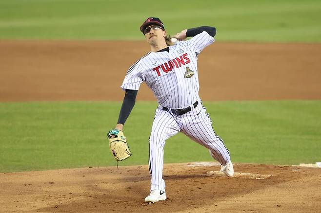 LG 아시아쿼터 대박! KKKKKKK로 한화 제압…송찬의 3타점 LG, 한화에 3-0 승리