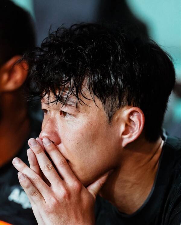 “이제 와 후회하기엔 너무 늦었다” 손흥민도 같은 마음일까…토트넘 팬마저 잔류 희망 ‘단념’