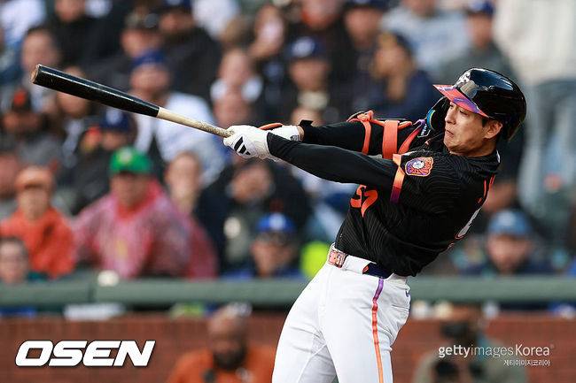 다저스 포수, 쓰러진 이정후에게 욕설 논란…SF 팬 분노 폭발 “라이벌리와 전혀 다른 문제, 진정한 악당”