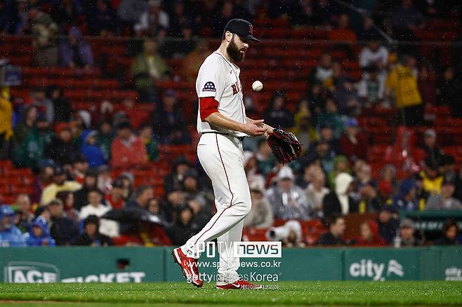 다저스 우승 진짜 장담 못한다…샌디에이고 FA 긴급 영입, 아직 미계약 10승 선발이 있었다