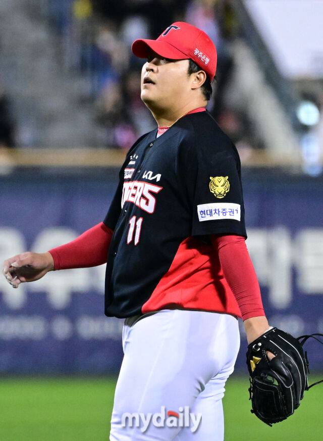 KIA 조상우 야구 안 풀리네…이러면 성영탁까지 가는데 안정감이 떨어진다, 운명의 2년? 불안한 출발