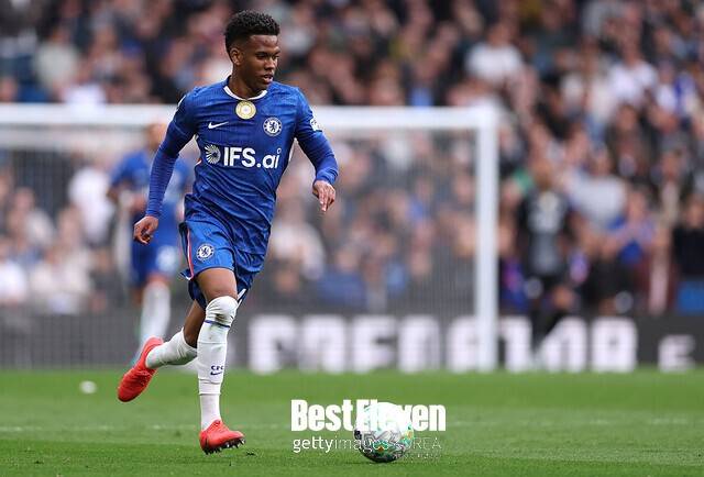 최악 수준 햄스트링 파열… 눈물 쏟았던 브라질 신성 에스테방 시즌 아웃, 월드컵도 사실상 무산