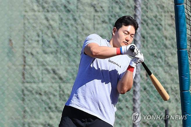 메이저리그 출신 최지만, 울산 웨일즈 입단한다…